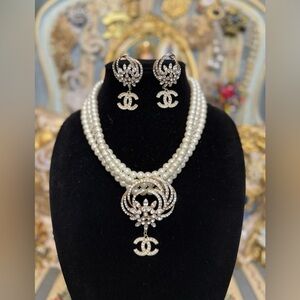 Sold on eBay-Pearl and Rhinestone Jewelry Set